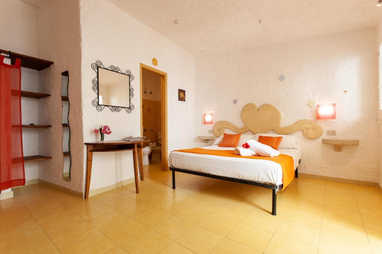 L'Oasi Villaggio Albergo Фавиньяна Экстерьер фото